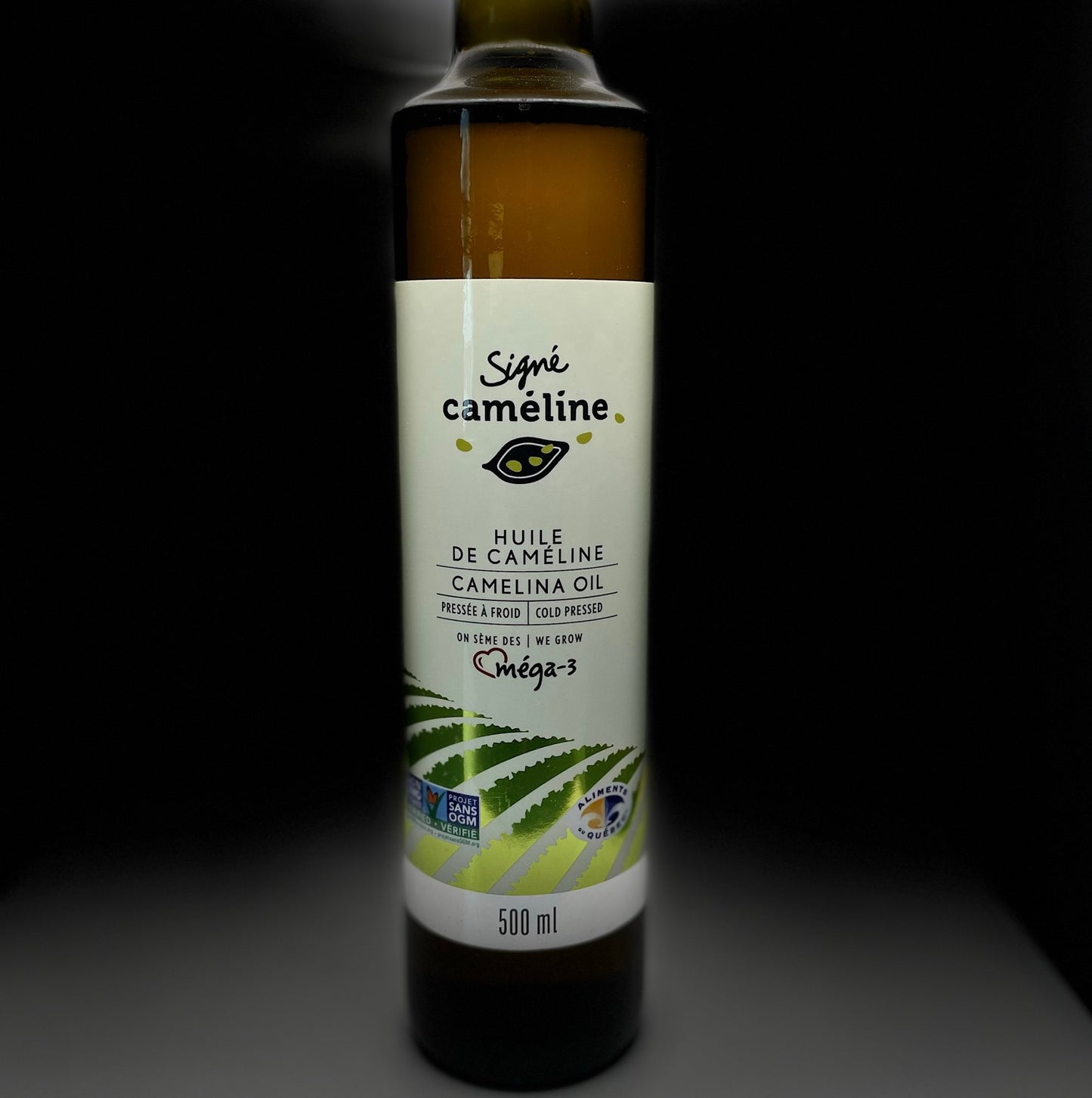 Virgin camelina oil