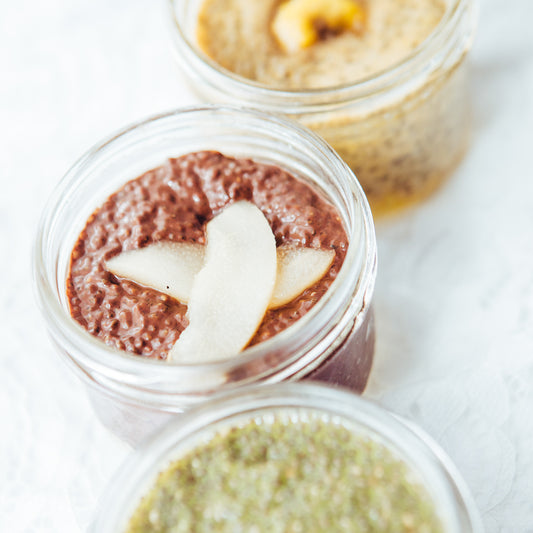 Parfait de chia, poire et cacao